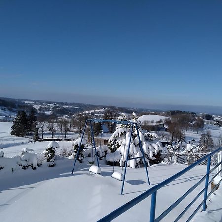 Le Lac, La Neige,La Vue La Tour-dʼAuvergne Екстериор снимка